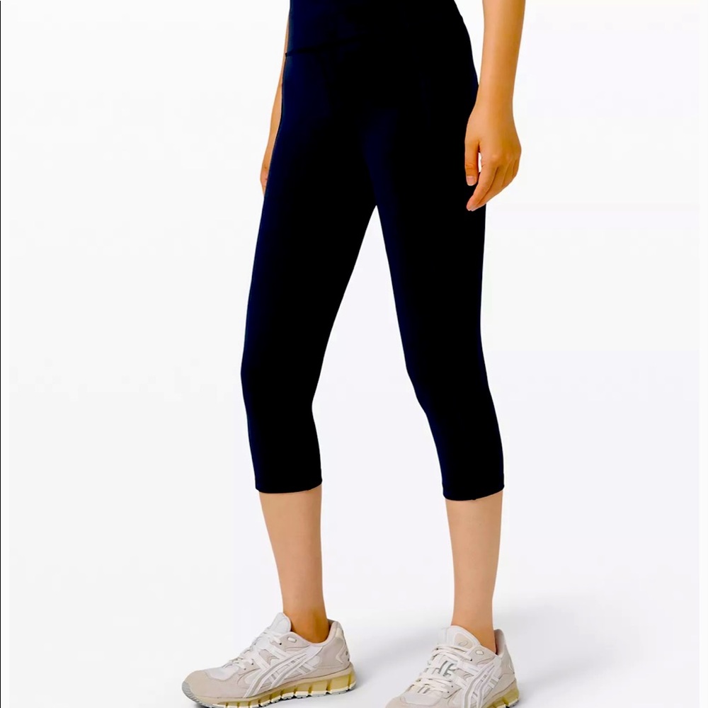 Lululemon Invigorate High-rise Crop 19”